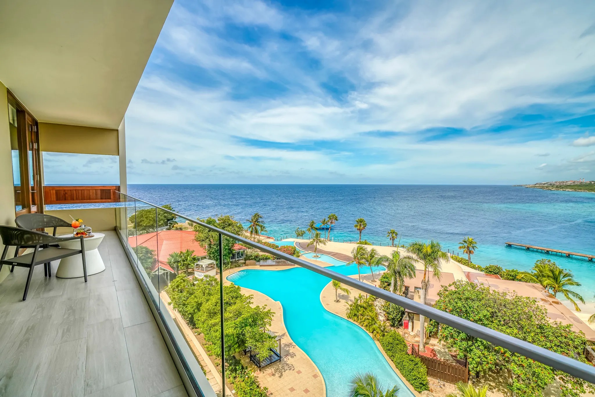 DREAMS CURACAO3